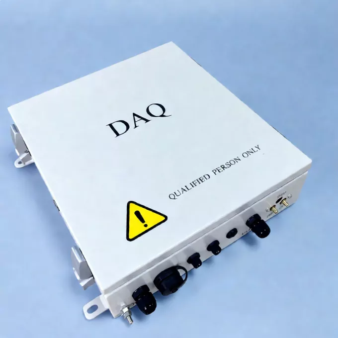 Caja de comunicación solar fotovoltaica
